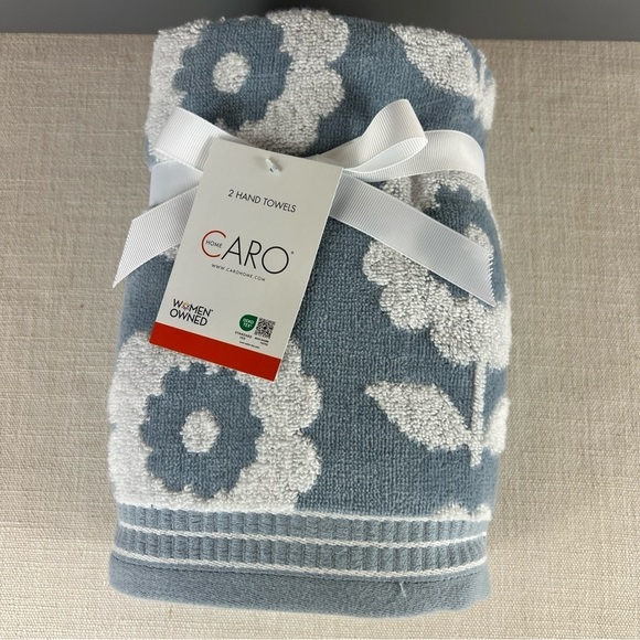 CARO Home Hand Towels Set of 2 Plush Blue White Flower Print 100% Cotton NEW - Picture 5 of 7